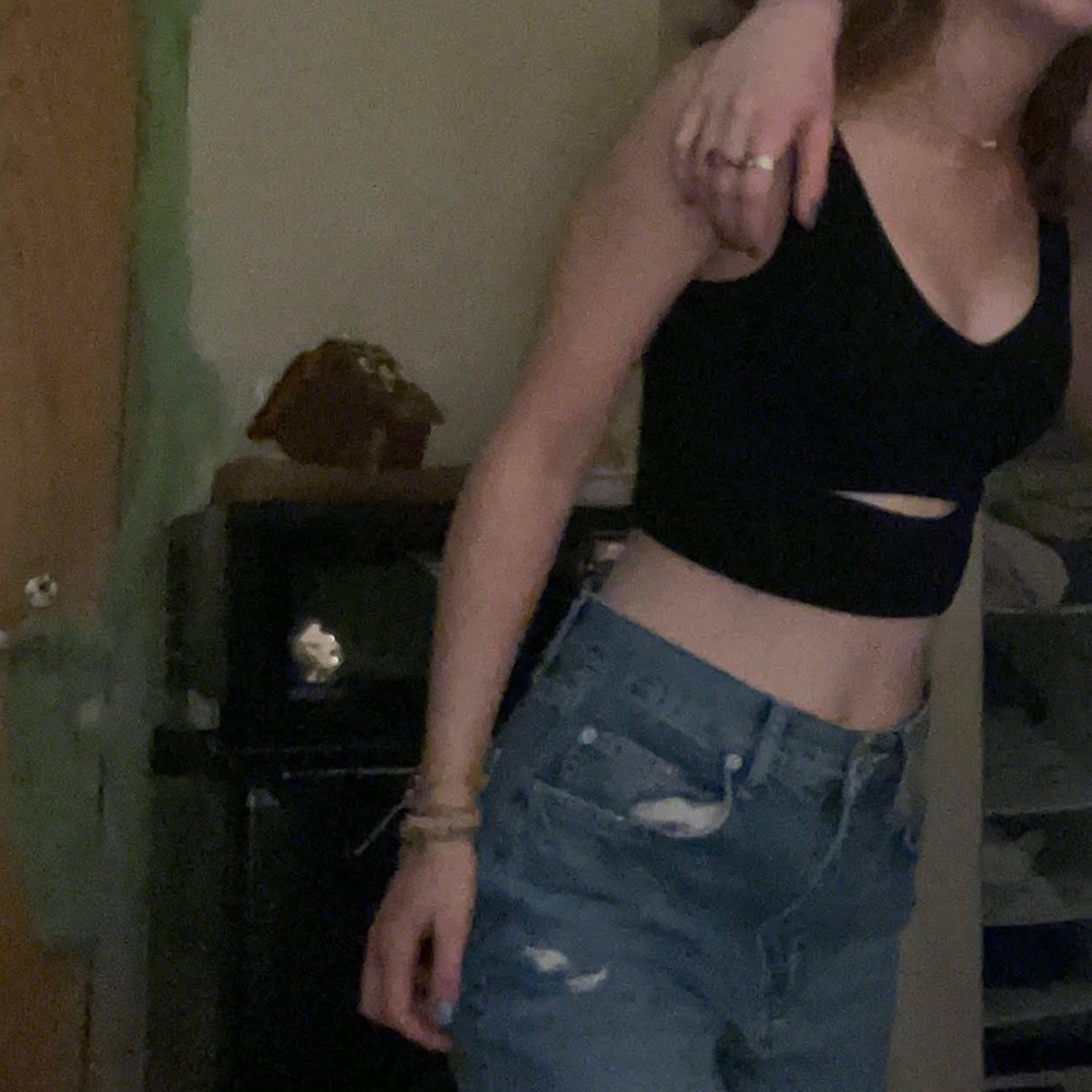 black tank top